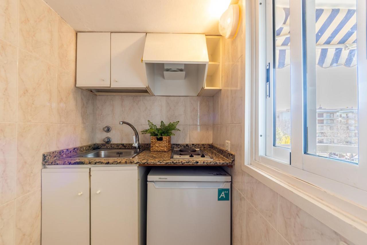 Apartamentos Alboran-Arysal 살루 외부 사진