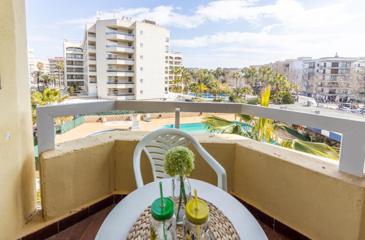 Apartamentos Alboran-Arysal 살루 외부 사진